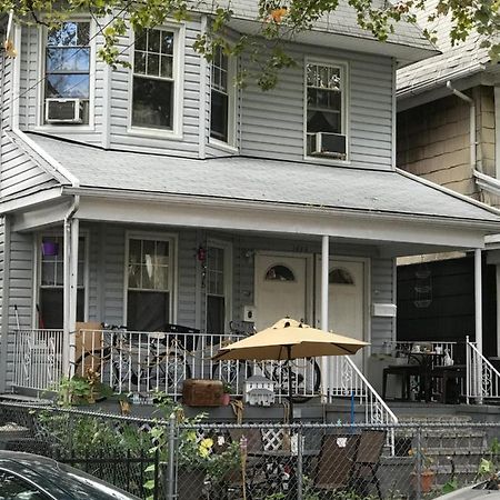 Classical American House 3 Ню Йорк Екстериор снимка